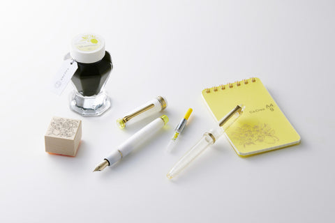 2025年3月26日（水）11:00 販売開始 4th anniversary 限定商品4種を同時発売